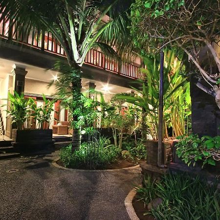 Letos Kubu Homestay Kuta  Exterior photo