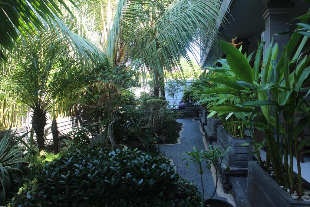 Letos Kubu Homestay Kuta  Exterior photo