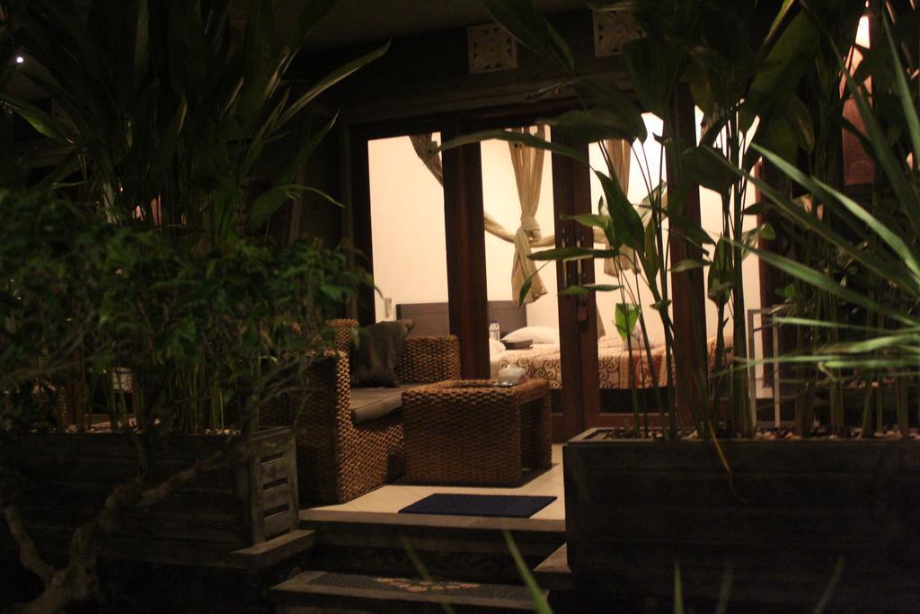 Letos Kubu Homestay Kuta  Exterior photo
