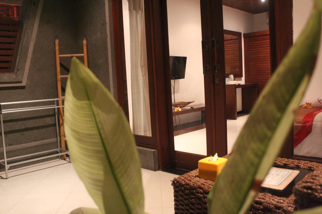 Letos Kubu Homestay Kuta  Exterior photo