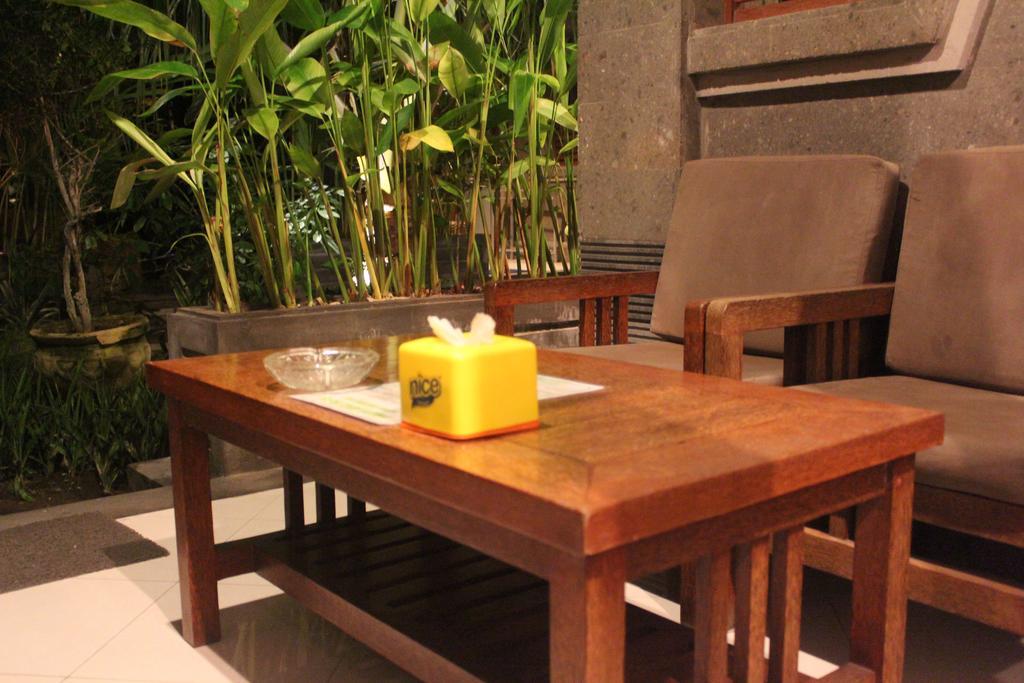 Letos Kubu Homestay Kuta  Exterior photo